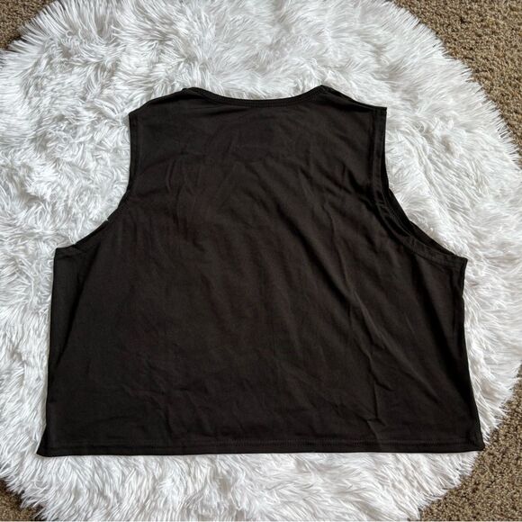 Real Essentials Tank Tops 3 Total Womens Size Medium - Picture 5 of 10